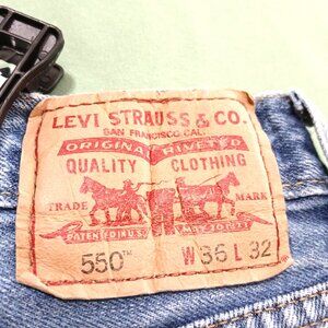 Vintage 90s Levi's 550 Relaxed Fit Jeans Men's 36x32 Medium Wash Blue Denim